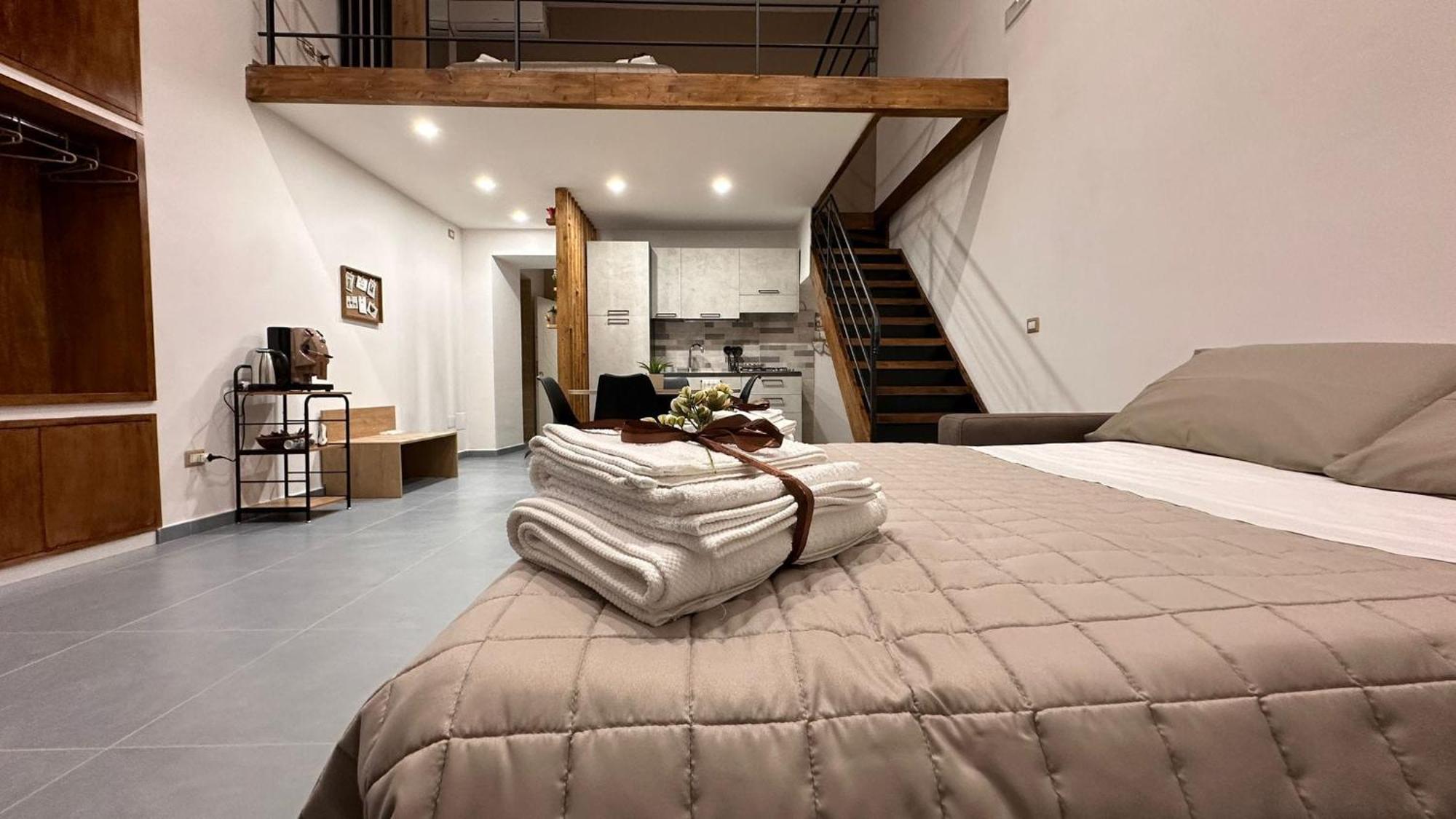 Le Radici Di Parthenope Appartement Napels Buitenkant foto